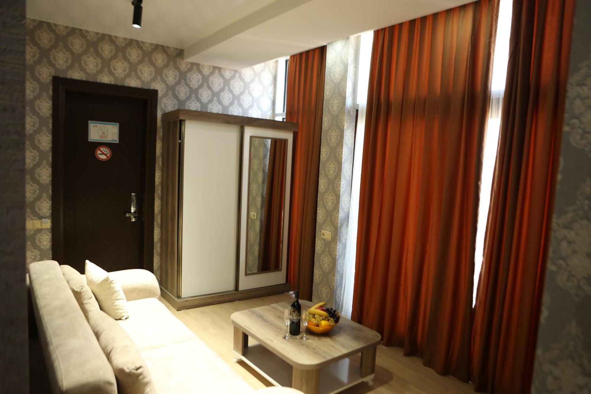 Dream Tower Hotel บาทูมิ ภายนอก รูปภาพ